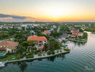 THE DOCK HOUSE | A VISTA DEL MAR & YACHT CLUB SIGNATURE RESIDENCE