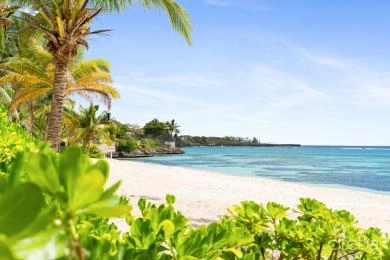 CORAL BAY VILLAGE