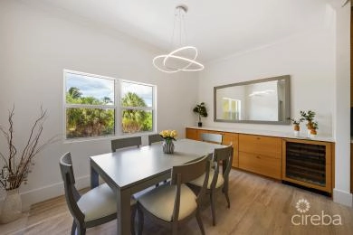 TURNBERRY  EAST #3 , CRYSTAL HARBOUR