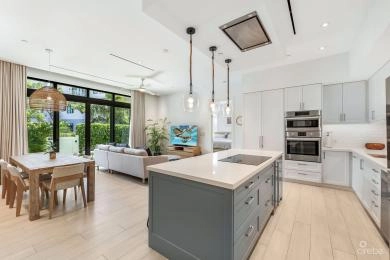 OLEA 414 - PRIVATE GARDEN 2-BED RESIDENCE