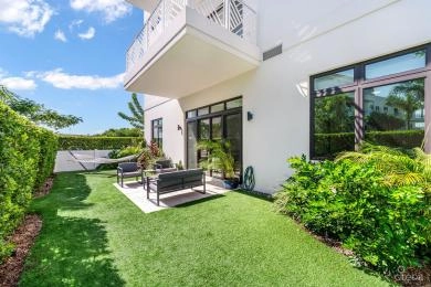 OLEA 414 - PRIVATE GARDEN 2-BED RESIDENCE