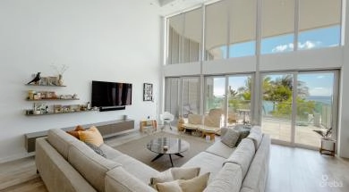 TIDES BEACHFRONT RESIDENCE
