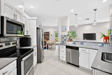 CAYMAN CROSSING  MODERN TWO BEDROOM