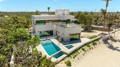5 BED BEACH FRONT ESTATE - HALCYON POINT