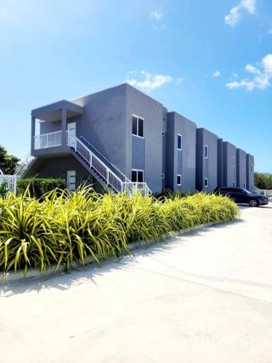 EMERALD POINT