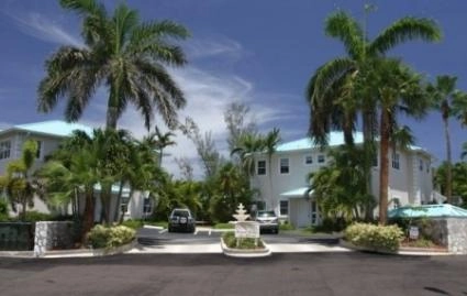Grand Palms - Cayman Luxury Property