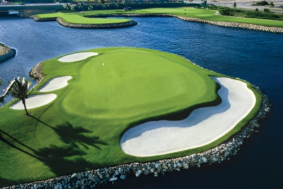 Golf in the Cayman Islands